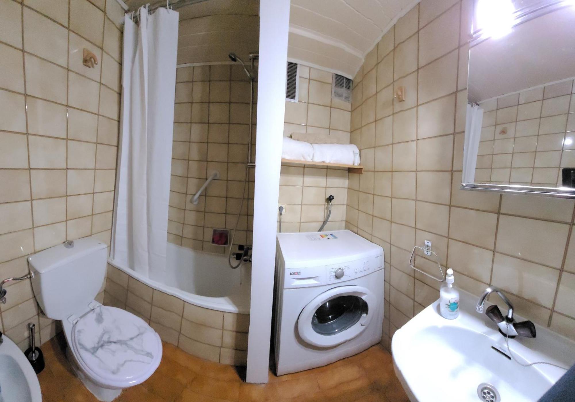 Antillas Fenals In Appartement Lloret de Mar
